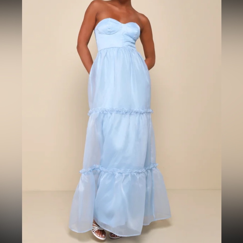LULU’s light blue strapless tiered maxi dress